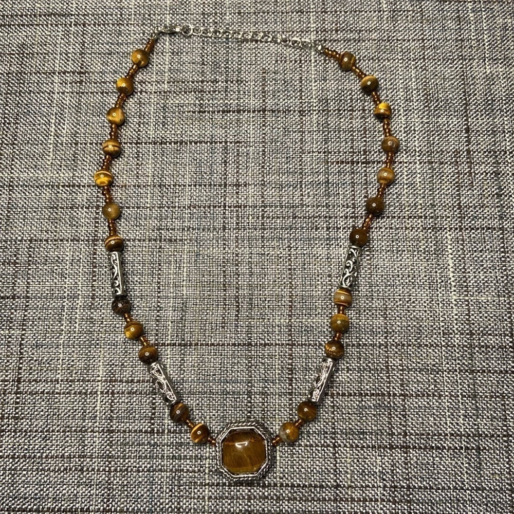 Necklace Amber Brown And Silver Lobster Clasp